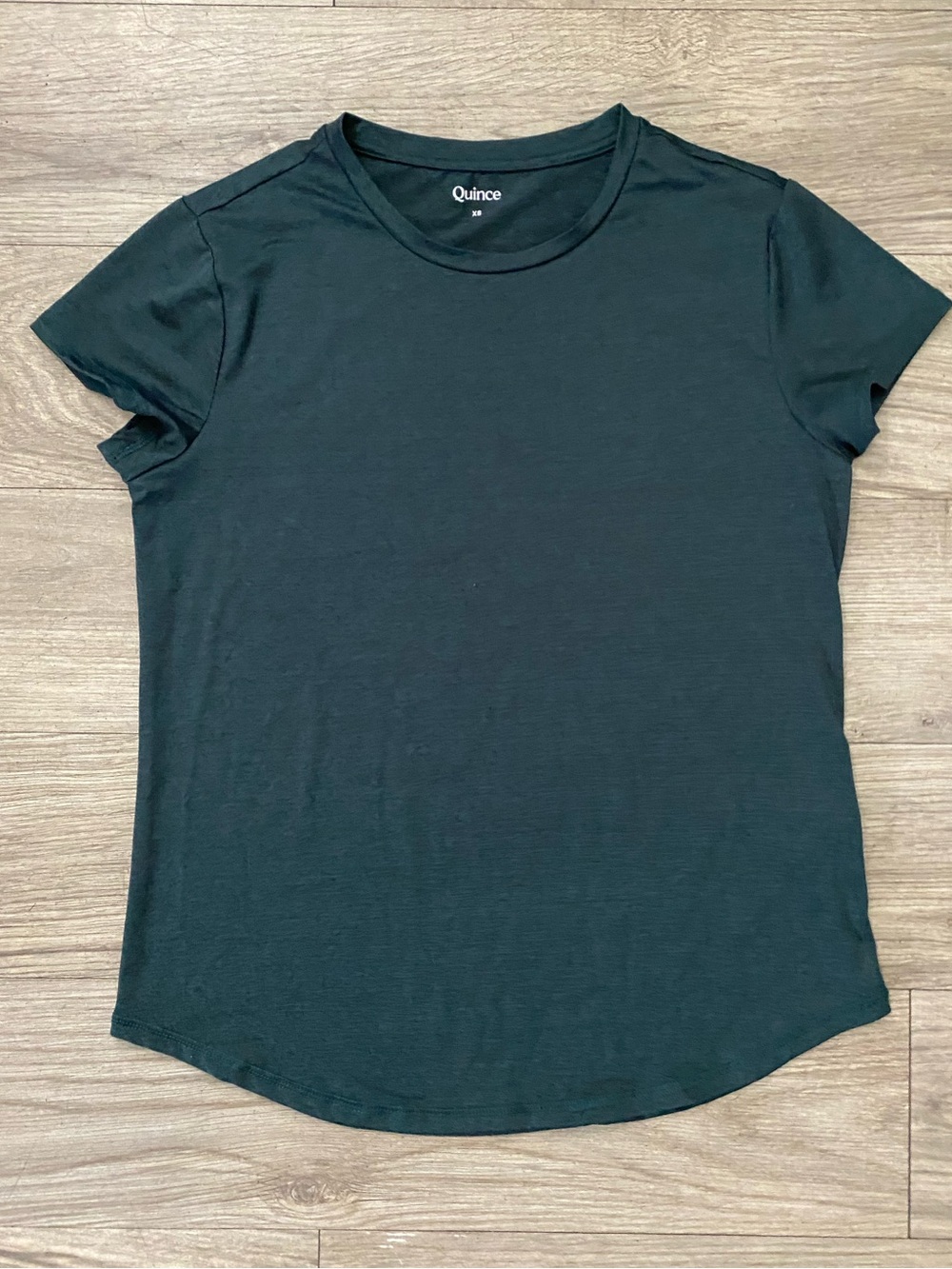Quince Women's Flowknit Breeze Tee in color Heather Green XS